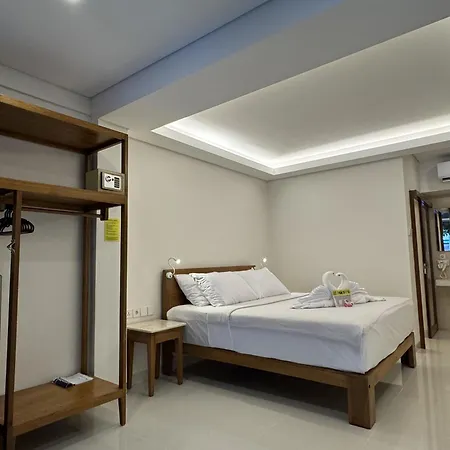 Green Garden Hotel Kuta  Exterior photo