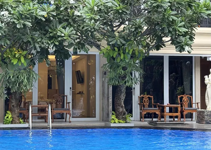 Green Garden Hotel