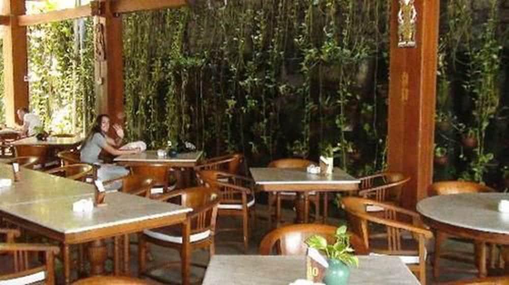 Garden Hotel Kuta Lombok