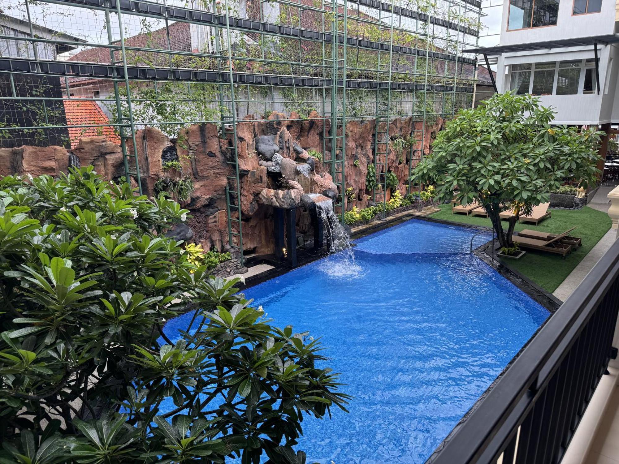 Garden Hotel Kuta Lombok