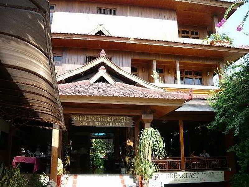 Garden Hotel Kuta Lombok